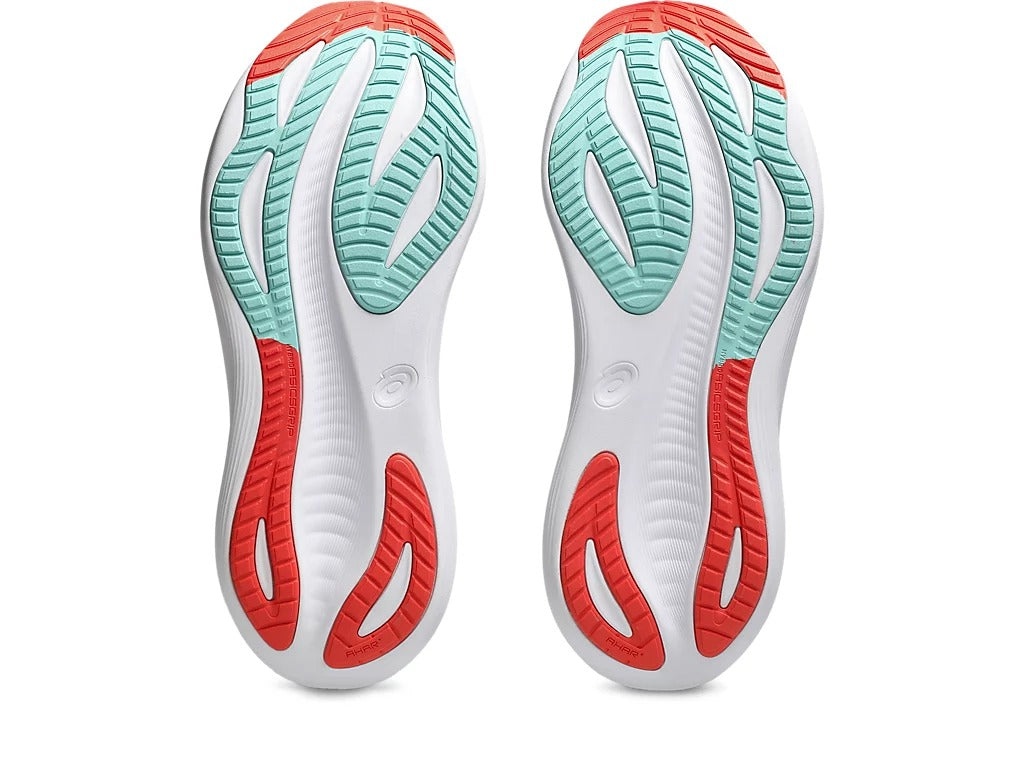 נעלי ריצה מקצועיות GEL NIMBUS 27 WIDE גברים - שחור / לבן / כתום