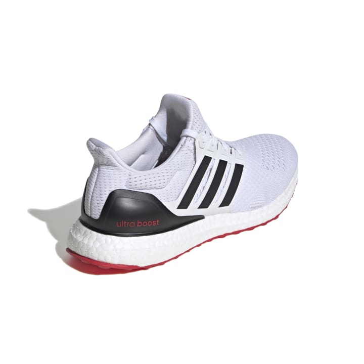 נעלי ריצה מקצועיות ULTRABOOST 1.0 גברים - לבן / שחור
