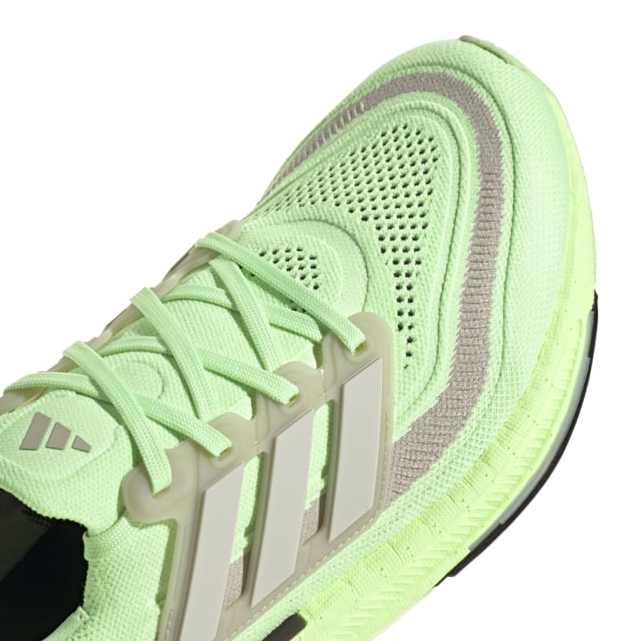 נעלי ריצה מקצועיות ULTRABOOST LIGHT גברים - ירוק
