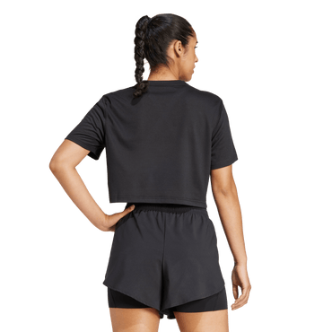 חולצת ספורט קצרה נשים