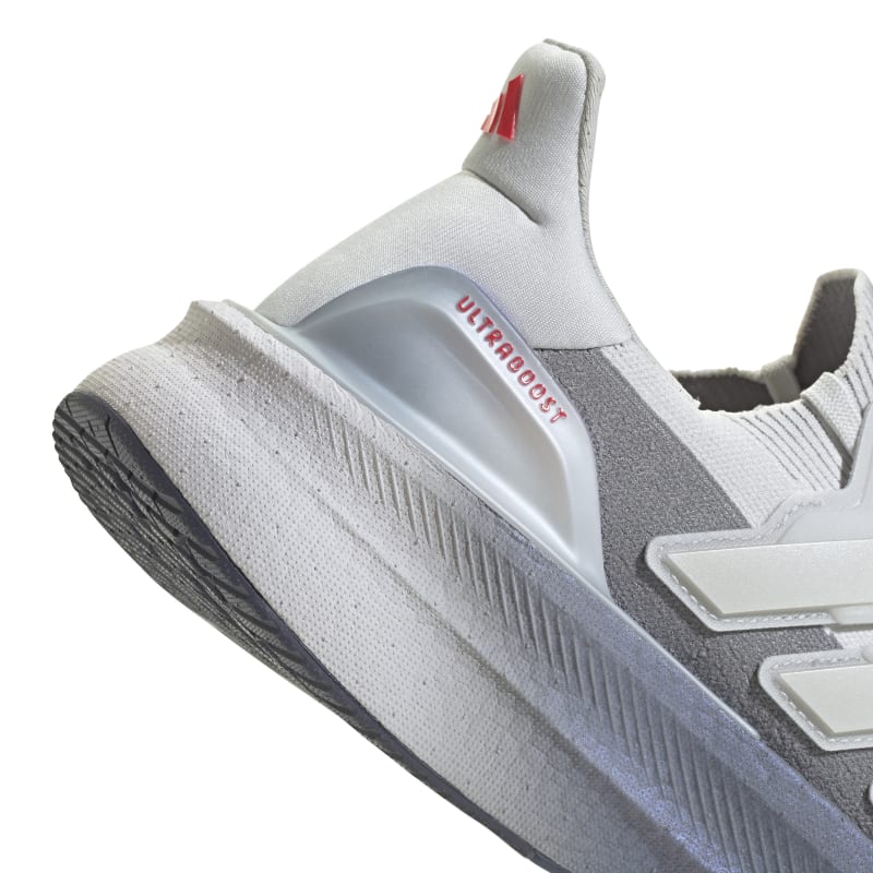נעלי ריצה מקצועיות ULTRABOOST 5 גברים - אפור / לבן