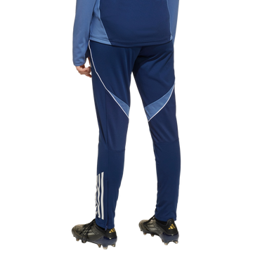 מכנסי אימון ל- ילדים נוער