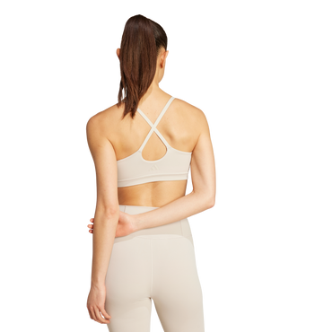 גוזיית ספורט - נשים