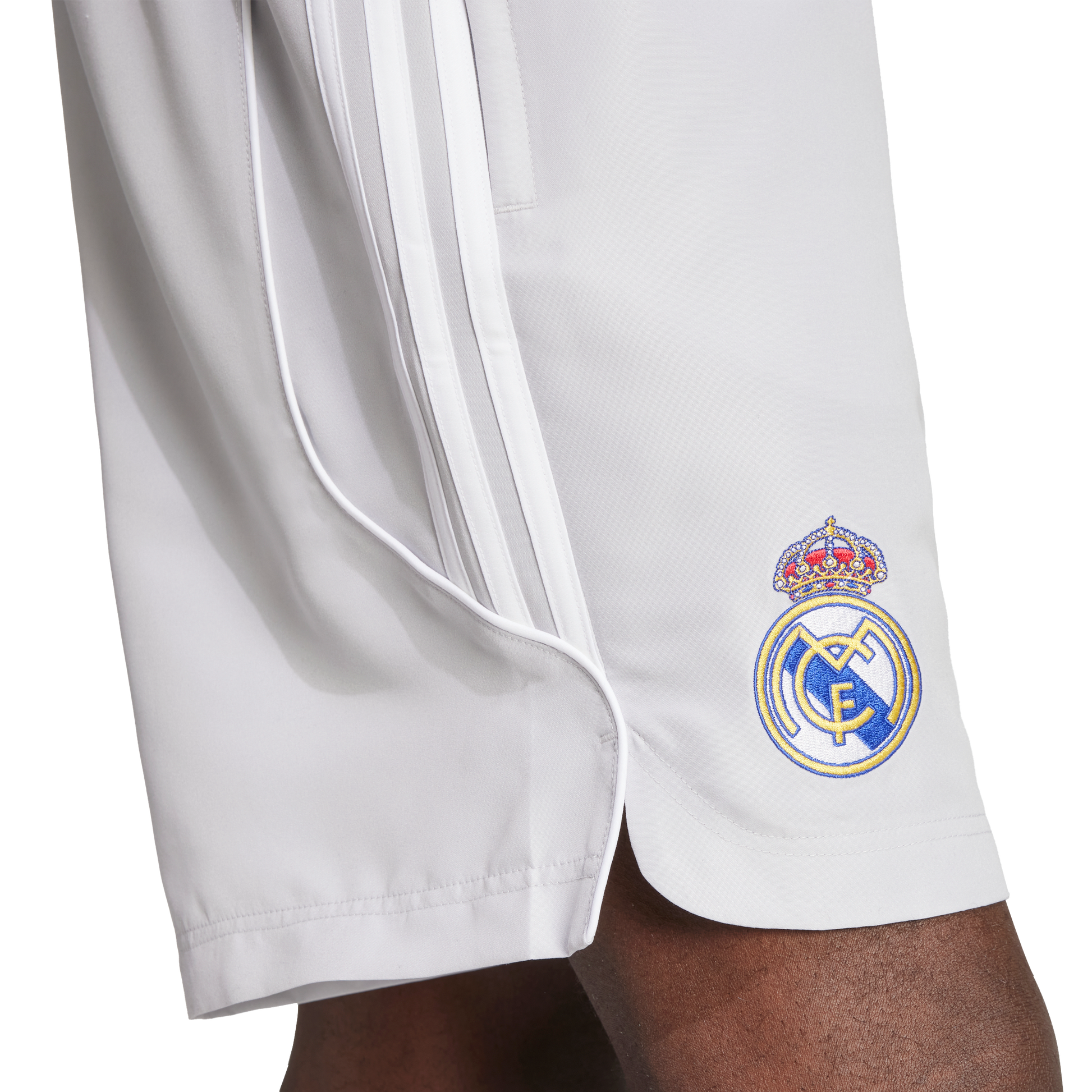 מכנסי כדורגל ריאל מדריד קצרים - גברים