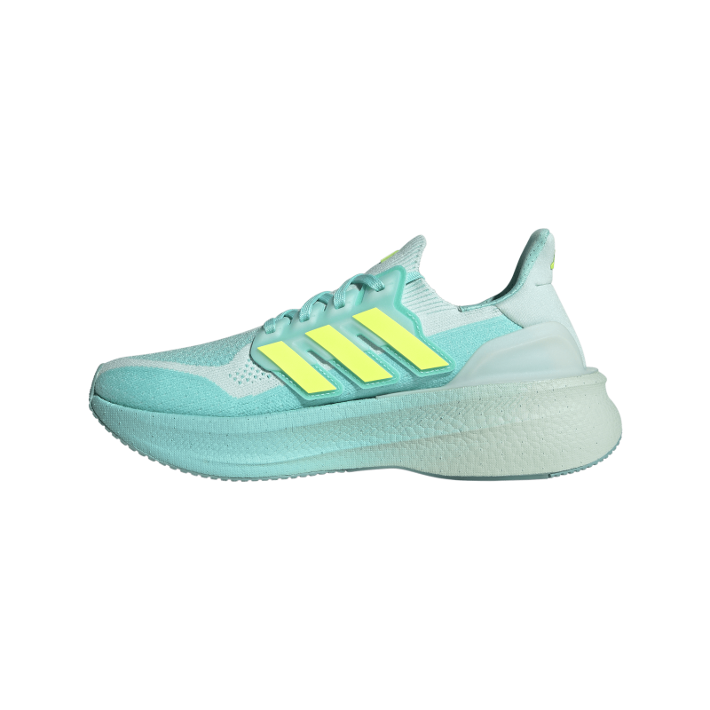 נעלי ריצה מקצועיות ULTRABOOST 5 נשים - תכלת / לבן