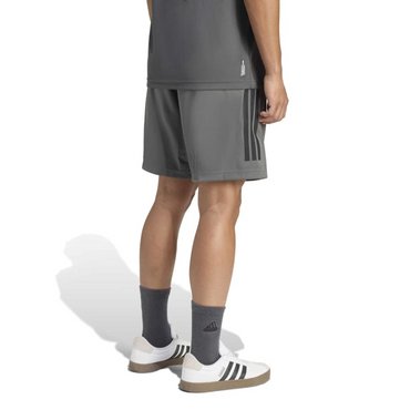 מכנסי ספורט קצרים - גברים
