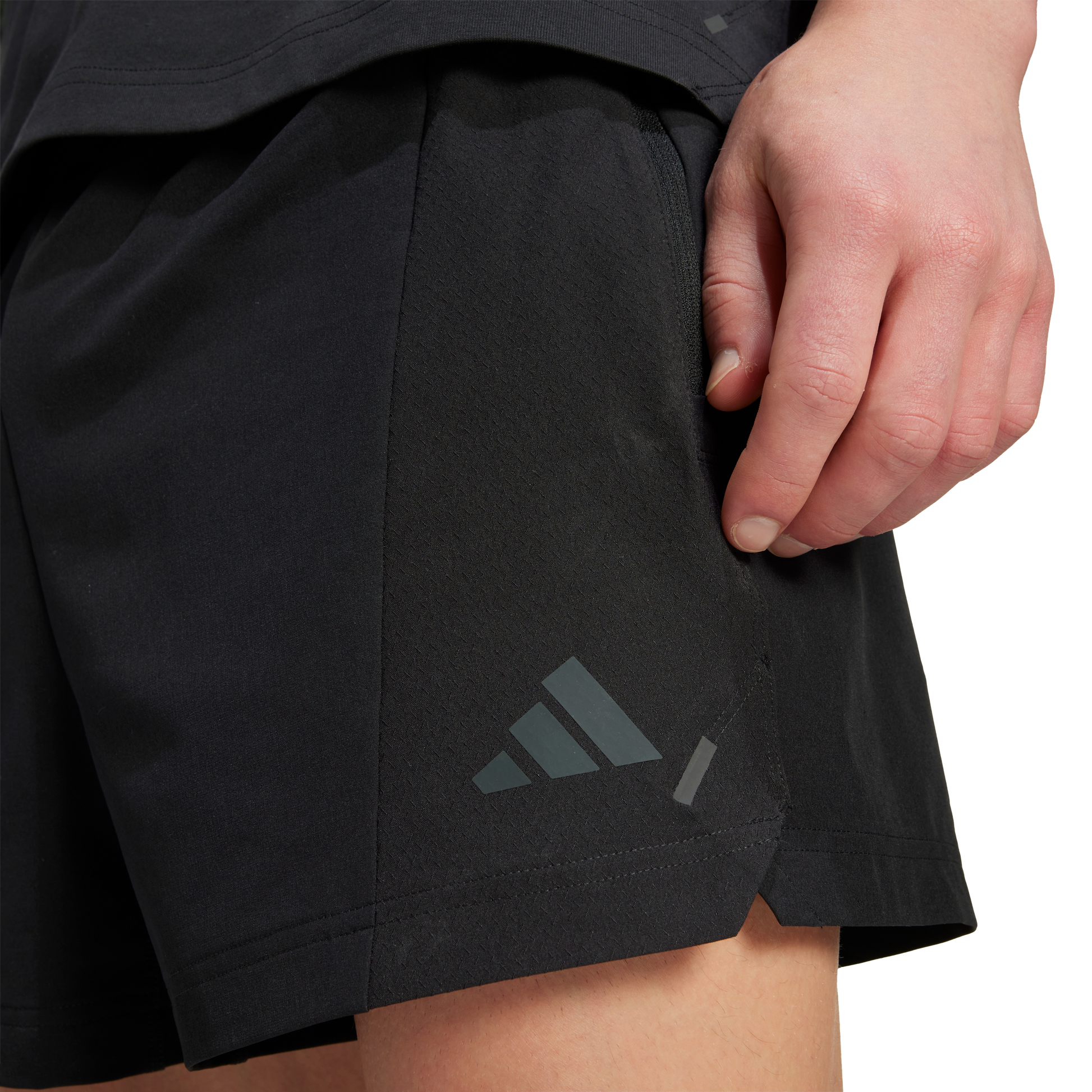 מכנסי ספורט קצרים - גברים