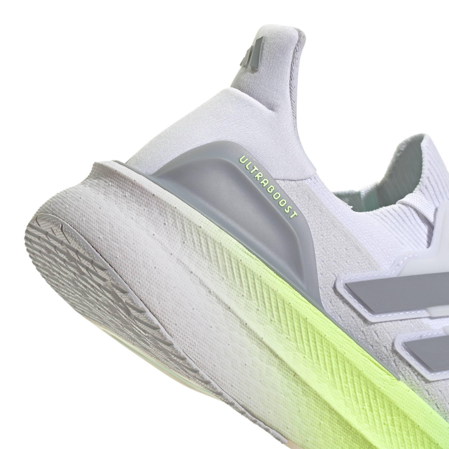 נעלי ריצה מקצועיות ULTRABOOST 5 - גברים