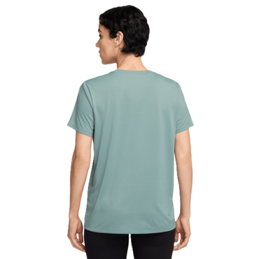 חולצת ספורט קצרה - נשים