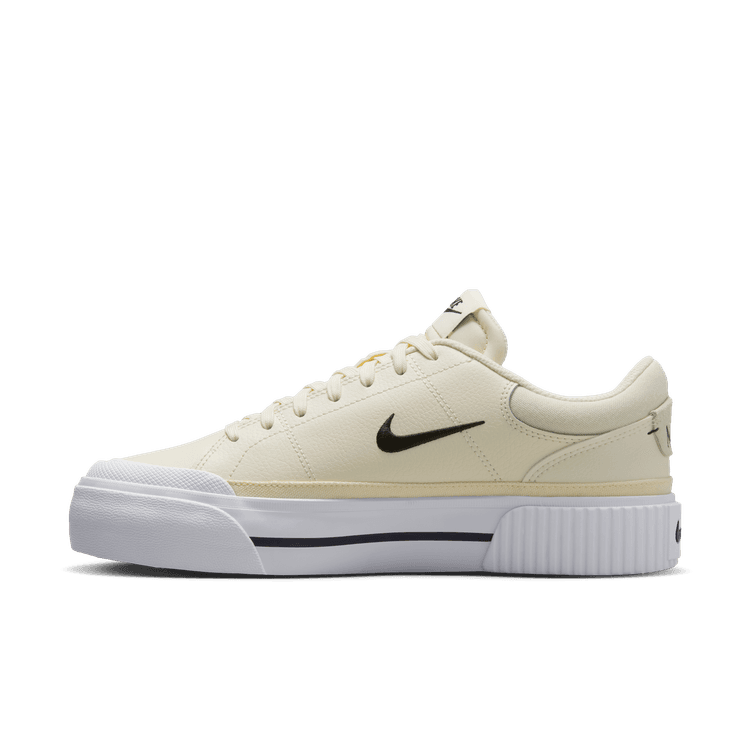 נעלי סניקרס COURT LEGECY LIFT נשים - בז'