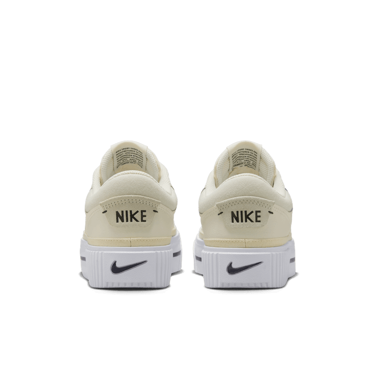 נעלי סניקרס COURT LEGECY LIFT נשים - בז'