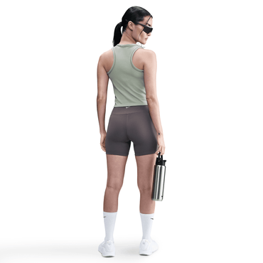 גופיית ספורט נשים