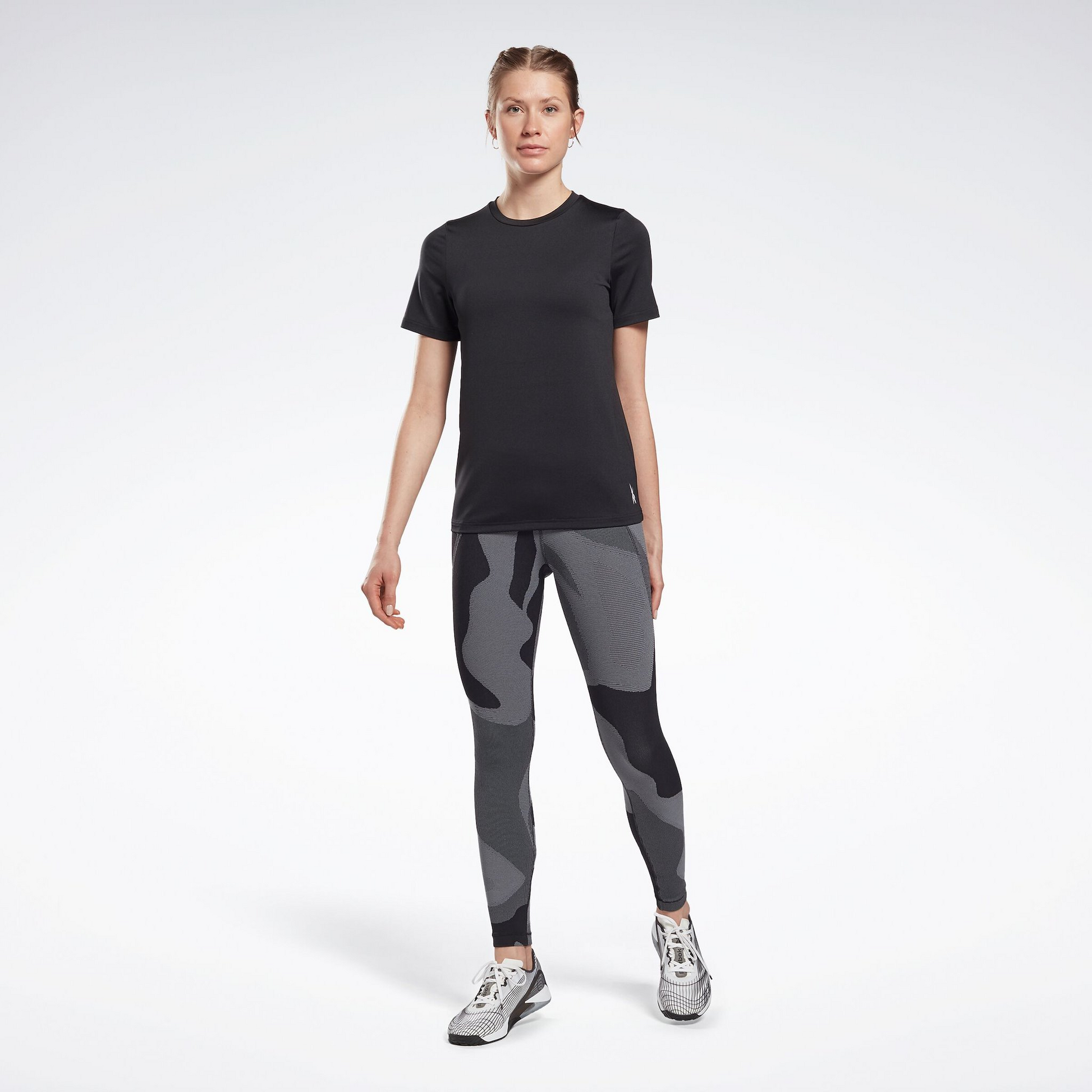 חולצת טי שירט קצרה נשים - שחור