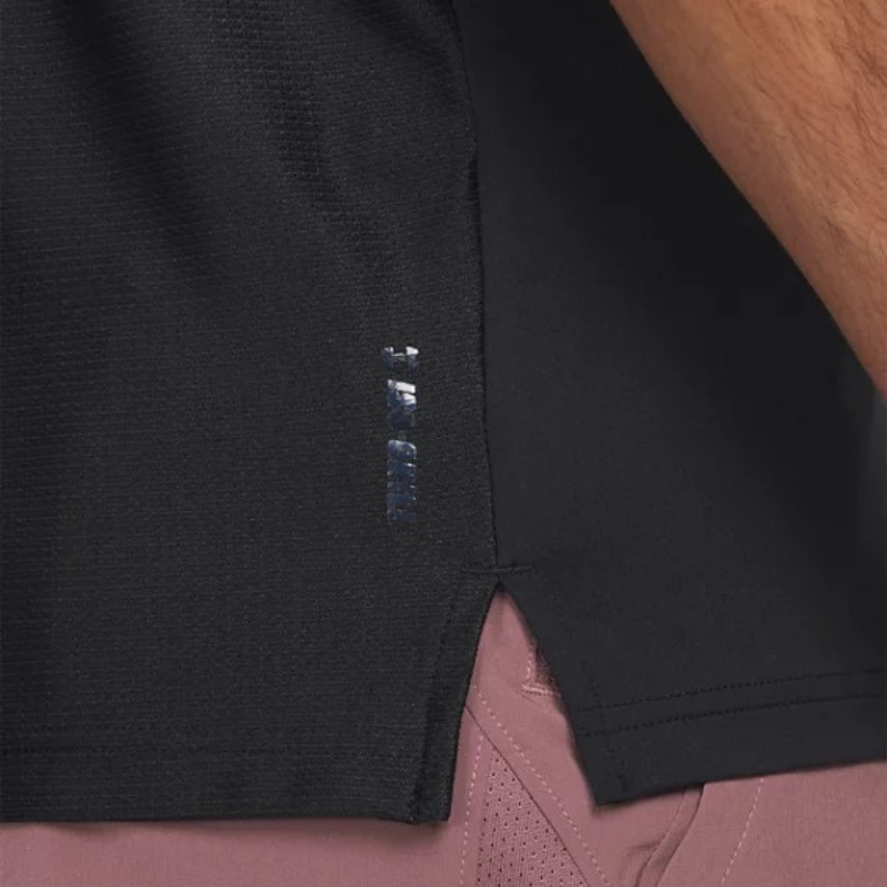 חולצת ספורט קצרה - גברים