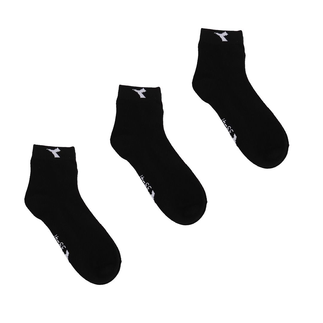 שלישיית גרביים לנוער