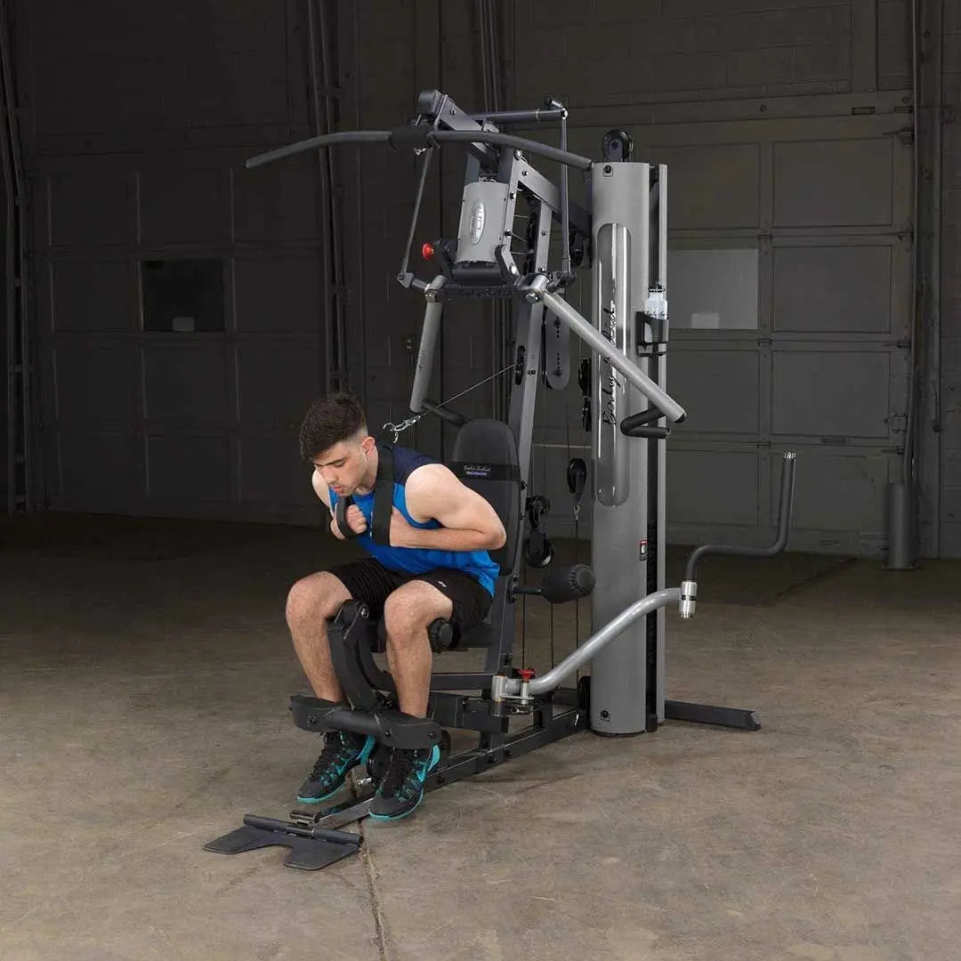 מולטי טריינר מקצועי ומסיבי BODY SOLID G6B