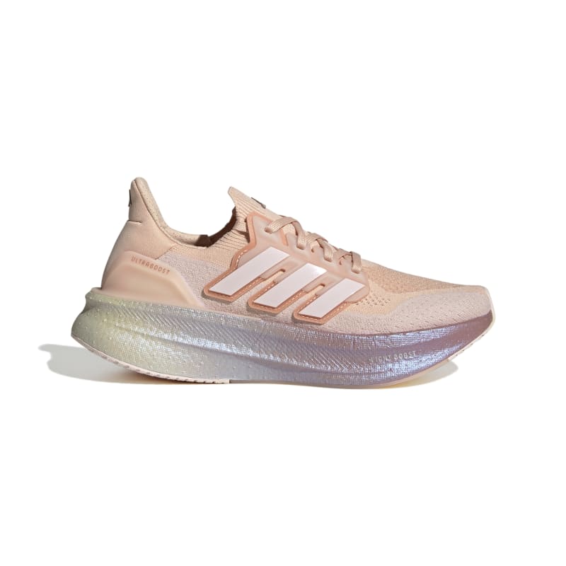 נעלי ריצה מקצועיות ULTRABOOST 5 נשים - אפרסק