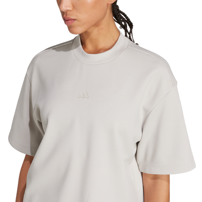 חולצת ספורט קצרה - נשים