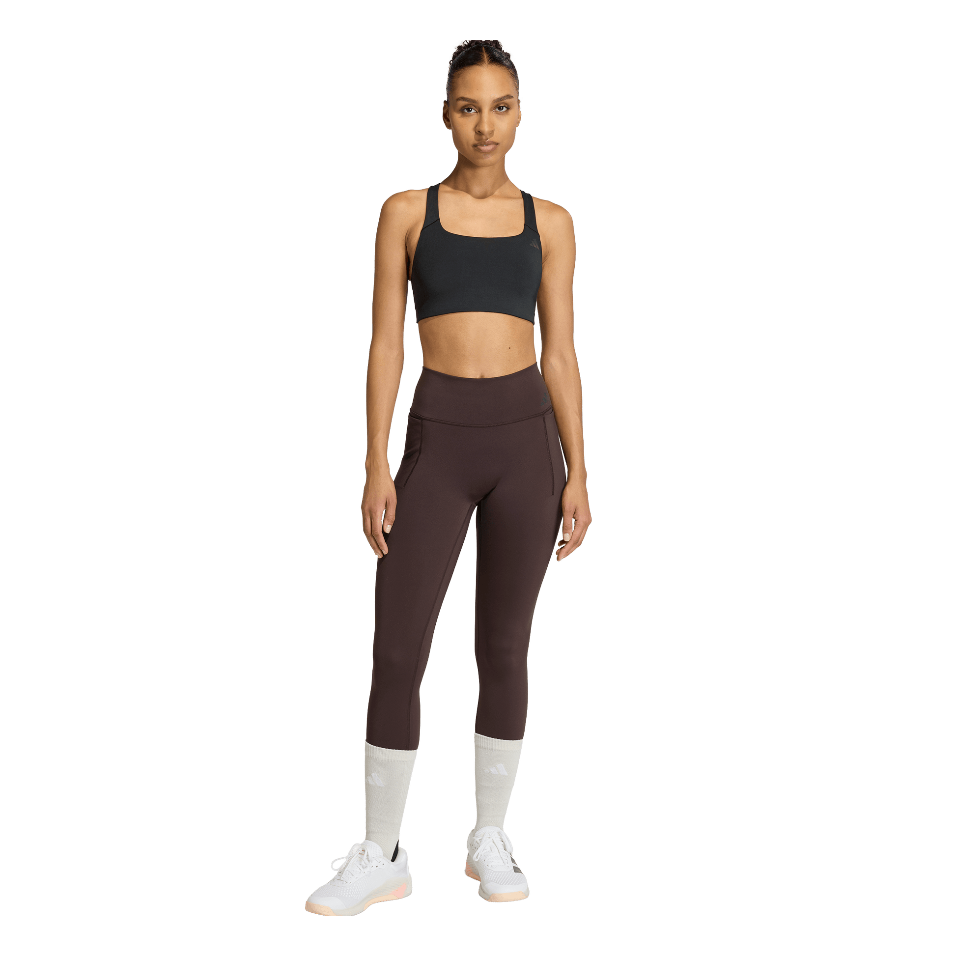 גוזיית ספורט - נשים