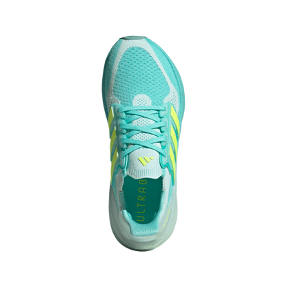 נעלי ריצה מקצועיות ULTRABOOST 5 נשים - תכלת / לבן