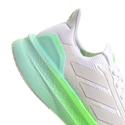 נעלי ריצה מקצועיות ULTRABOOST 5X נשים - לבן / ירוק