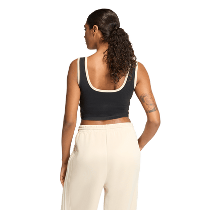 גופיית ספורט - נשים