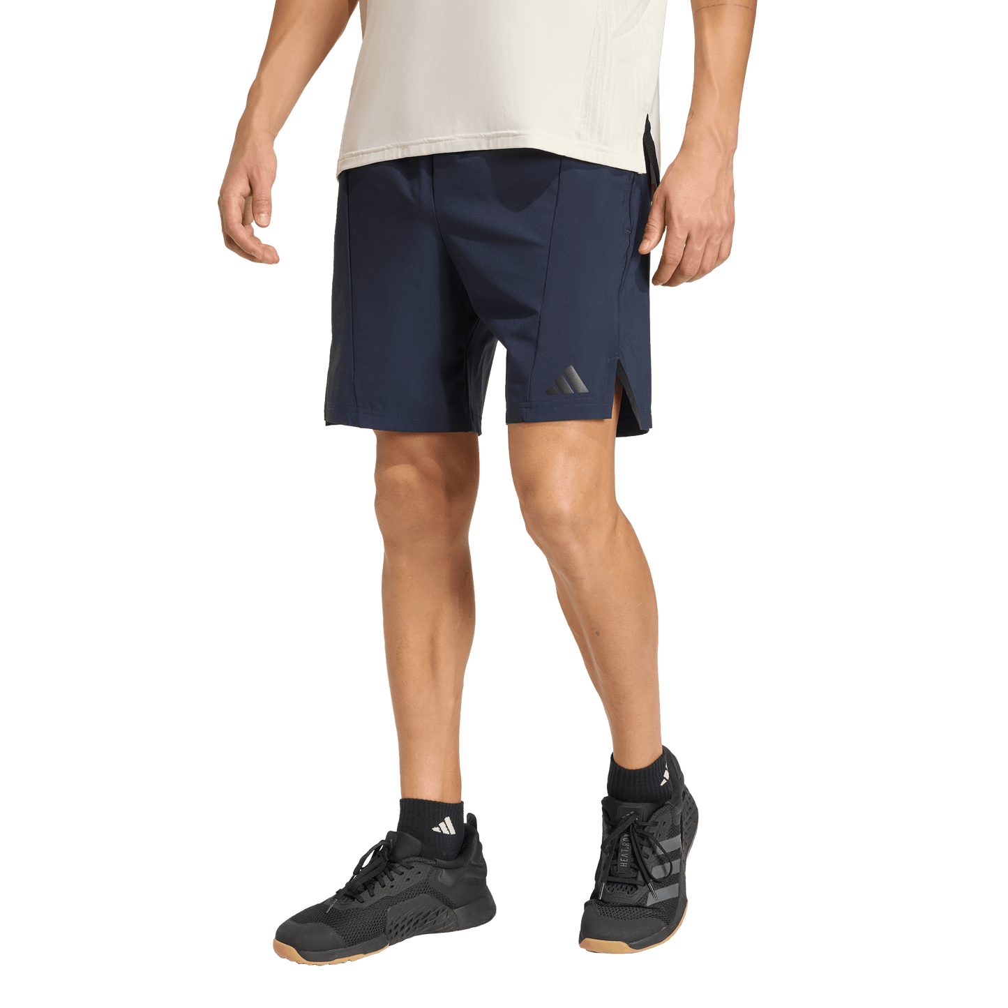 מכנסי ספורט קצרים - גברים