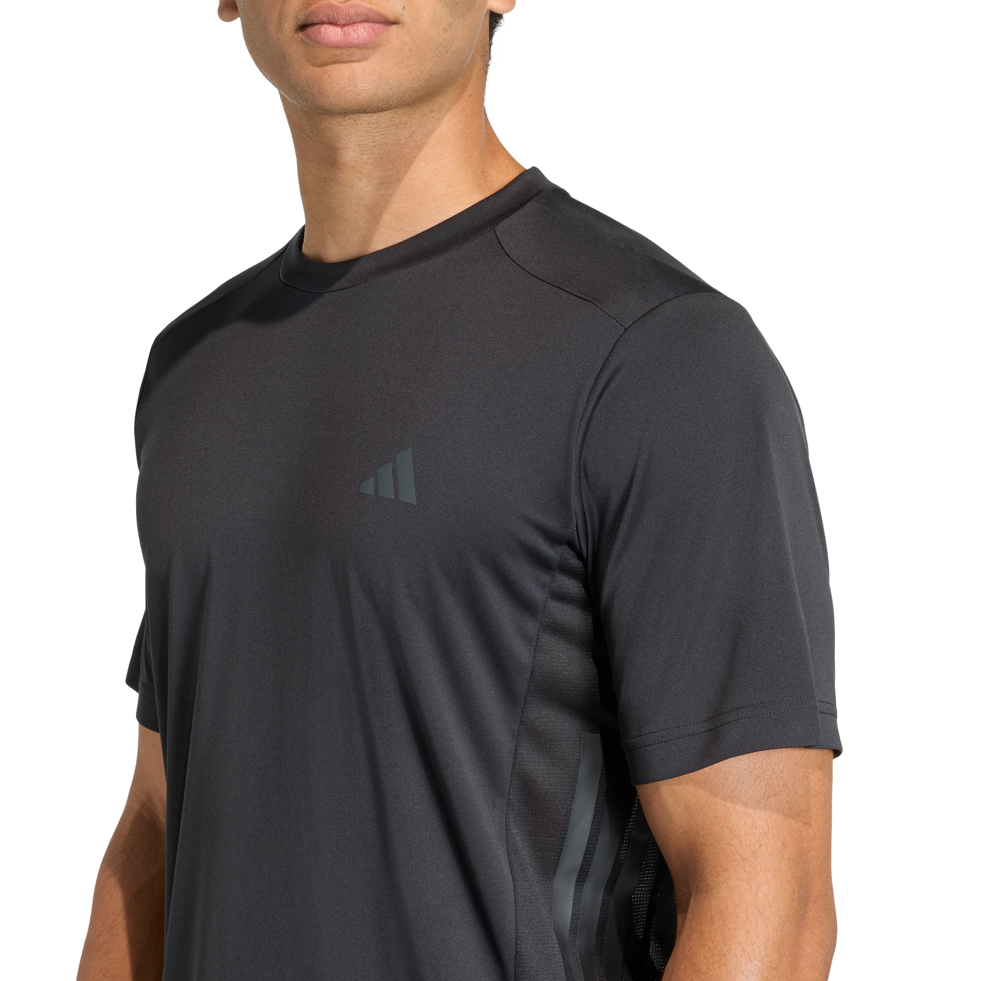 חולצת ספורט קצרה - גברים