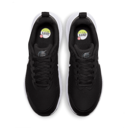 נעלי סניקרס AIR MAX NUAXIS נשים - שחור