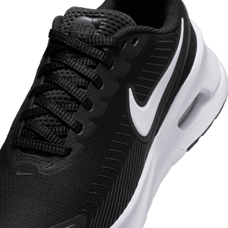 נעלי סניקרס AIR MAX NUAXIS נשים - שחור