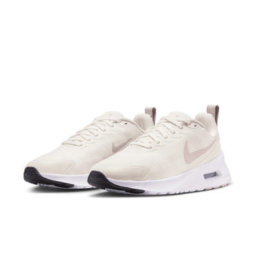 נעלי סניקרס AIR MAX NUAXIS נשים - שמנת