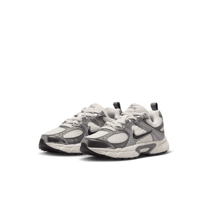 נעלי ספורט V5 RNR - ילדים