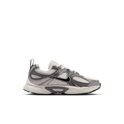 נעלי ספורט V5 RNR - ילדים