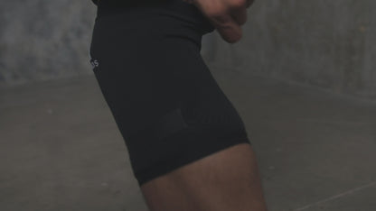 תומך ברך משופר אדידס M